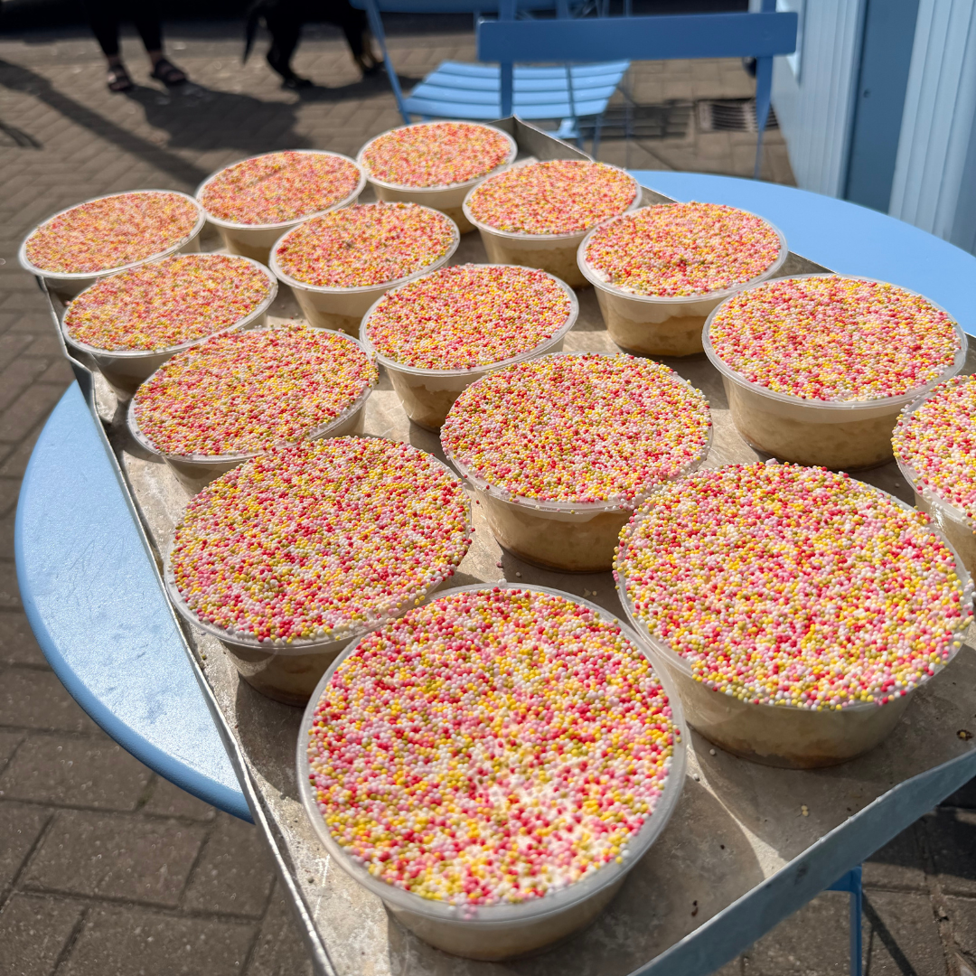 Dot Cake 3